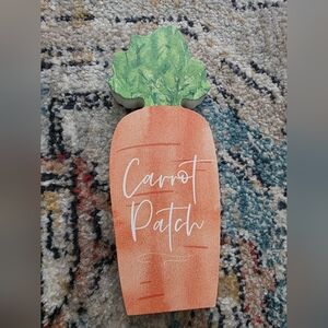 Carrot Patch Wooden Decor